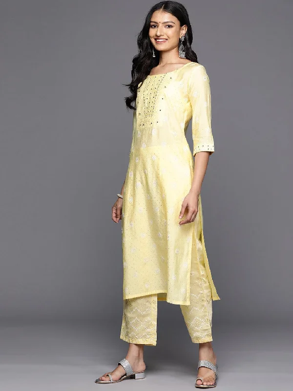 Yellow Printed Silk Blend Straight Kurta With Trousers & Dupatta