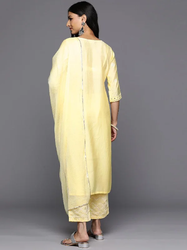 Yellow Printed Silk Blend Straight Kurta With Trousers & Dupatta