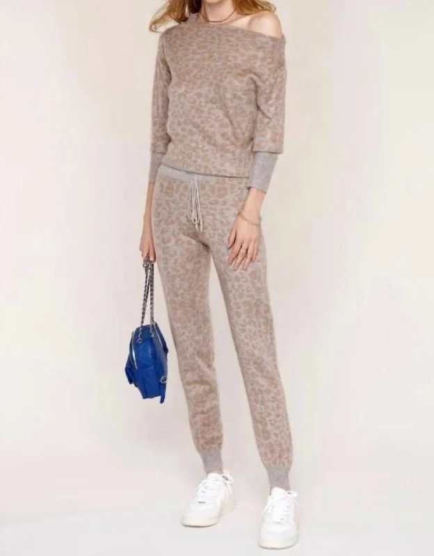 Hot Deals You Can’t Resist!Iris Jogger In Fawn