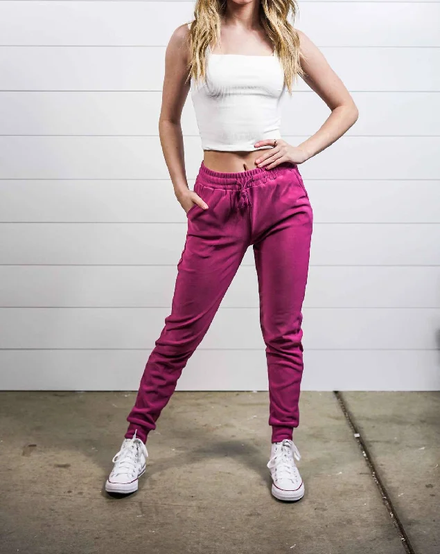 The Sale You’ve Been Waiting For!Women's Joggers In Raspberry