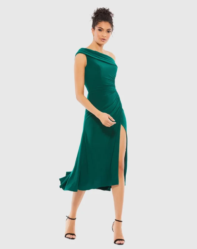 Don’t Wait – Shop Today!Ruched Off-The-Shoulder Midi Dress